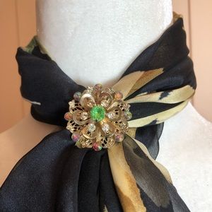 Vintage Faux Peridot Iridescent Rhinestone Victorian Filigree Flower Brooch